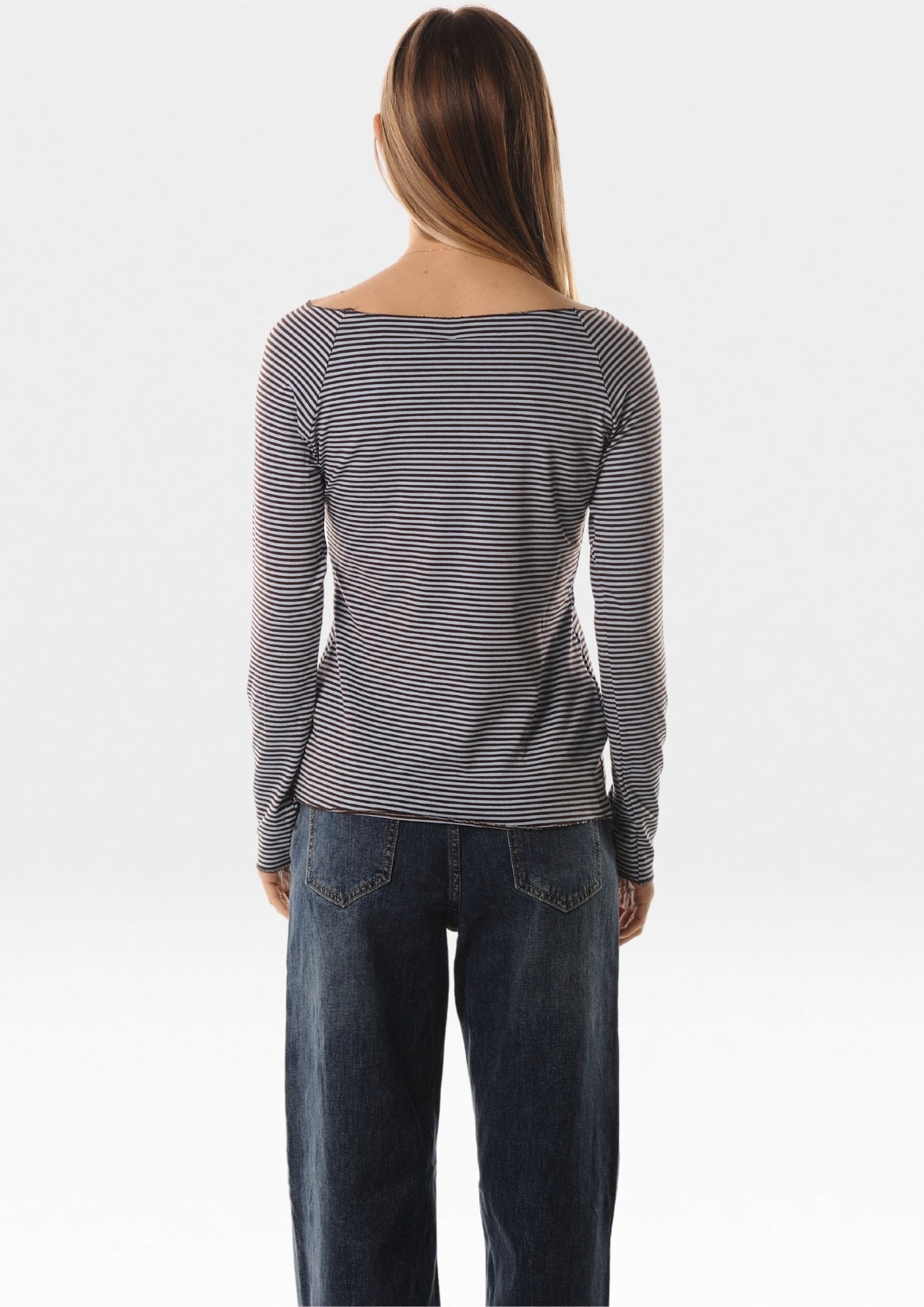 T-shirt scollo barca righine - LOK18440