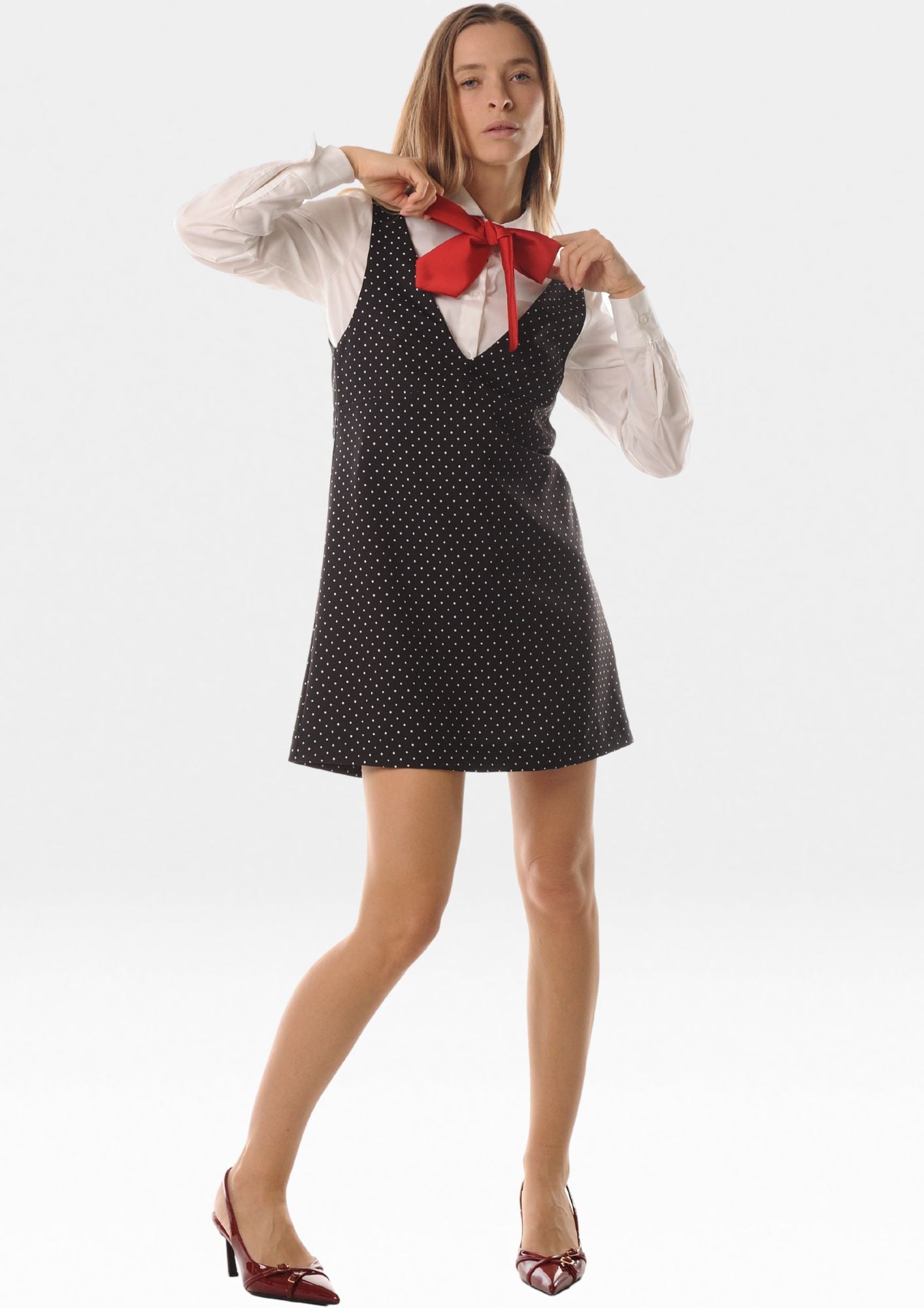 Camicia slim in popeline con cravatta fiocco in raso - Lok07758/1194