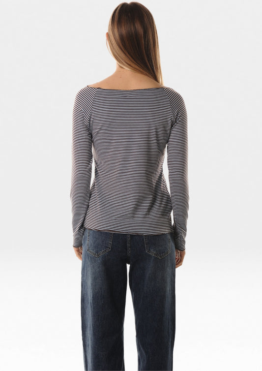 T-shirt scollo barca righine - LOK18440